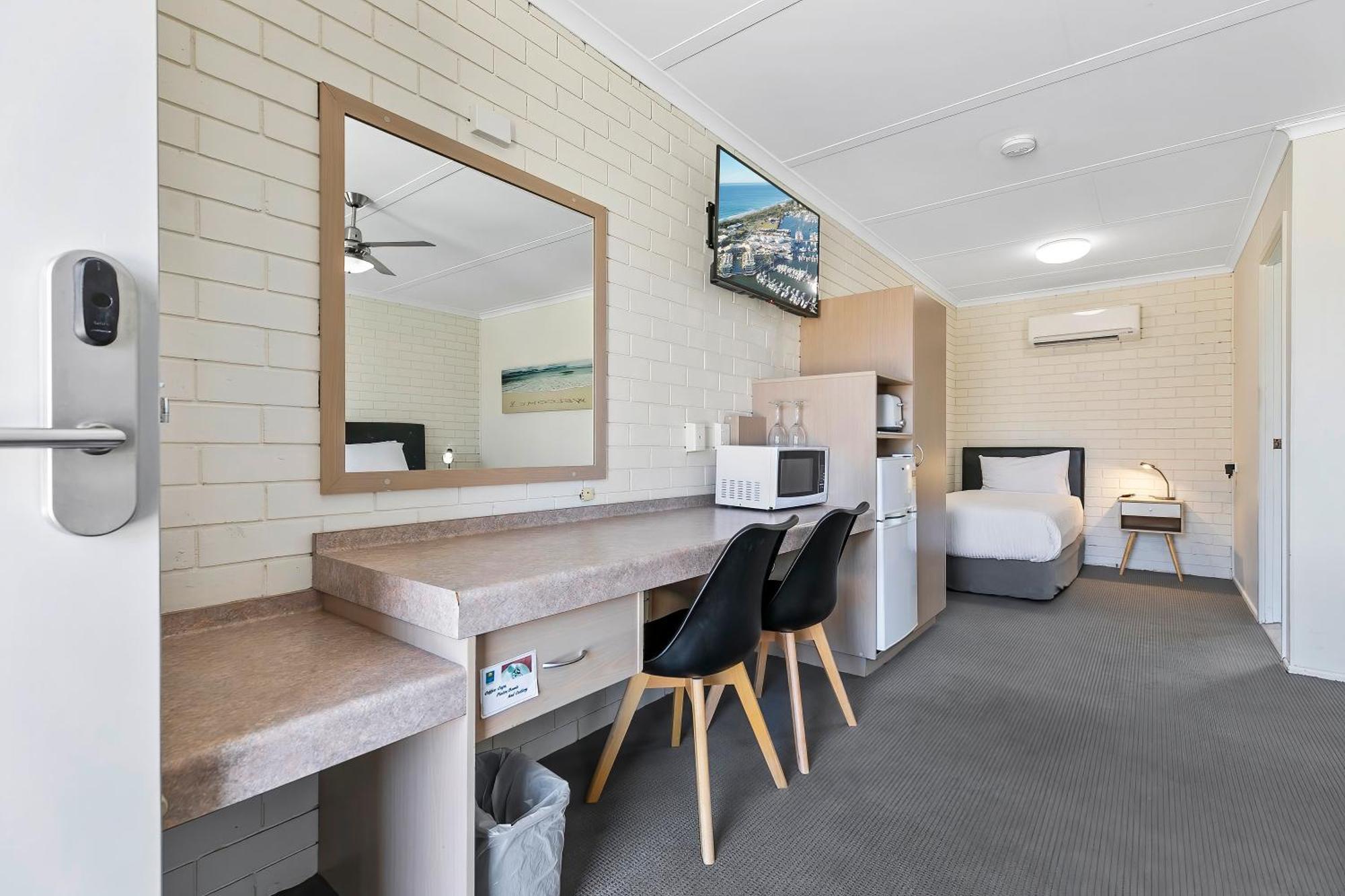 Comfort Inn On Main Hervey Bay Exterior foto